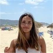 Estudiante universitaria de RRLL y RRHH, con formación en Humanidades (lengua, historia…). Doy clases a niños entre primaria y ESO